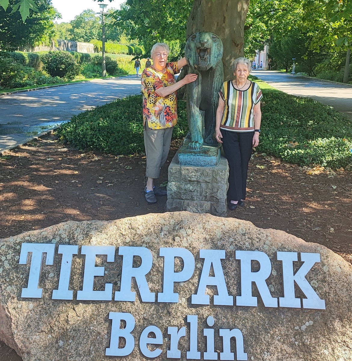 alt-"Zustiftung Stiftungsfonds Kunst Tierpark Berlin"